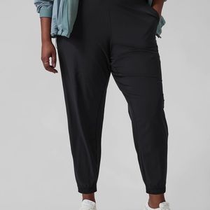 Athleta Brooklyn Lined Jogger Pants, Black in Size 12